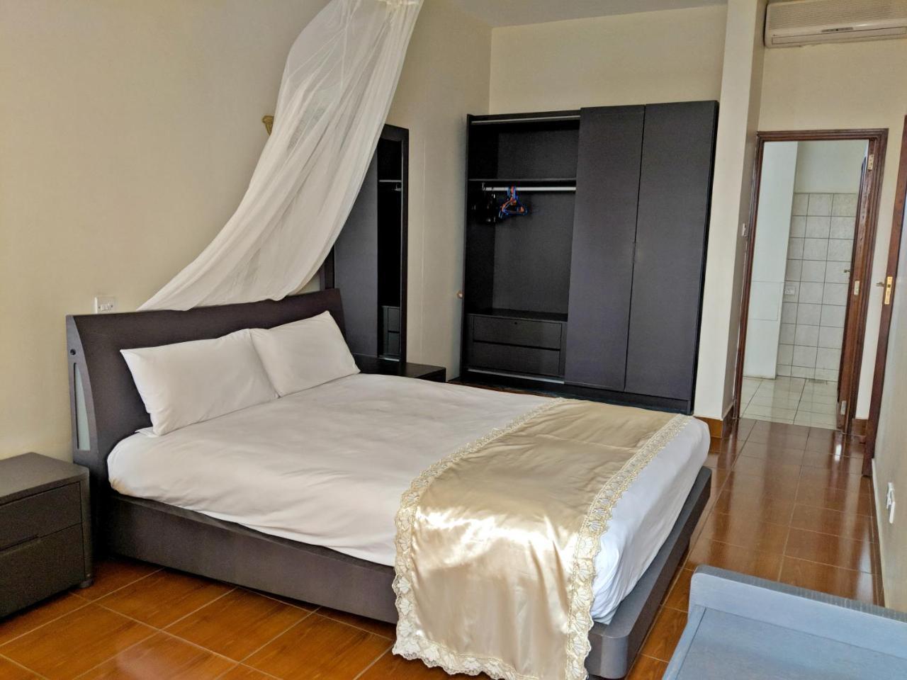 Prestige Hotel Suites Kampala Eksteriør bilde