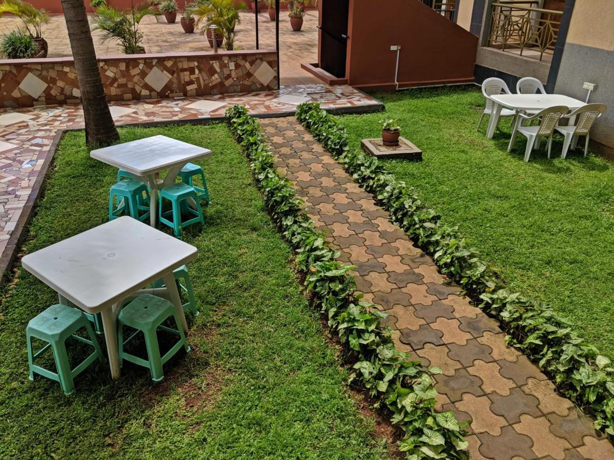 Prestige Hotel Suites Kampala Eksteriør bilde